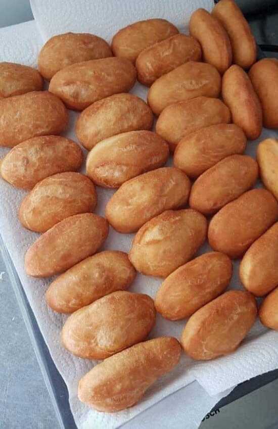 Bolinho Bico-de-Cegonha
