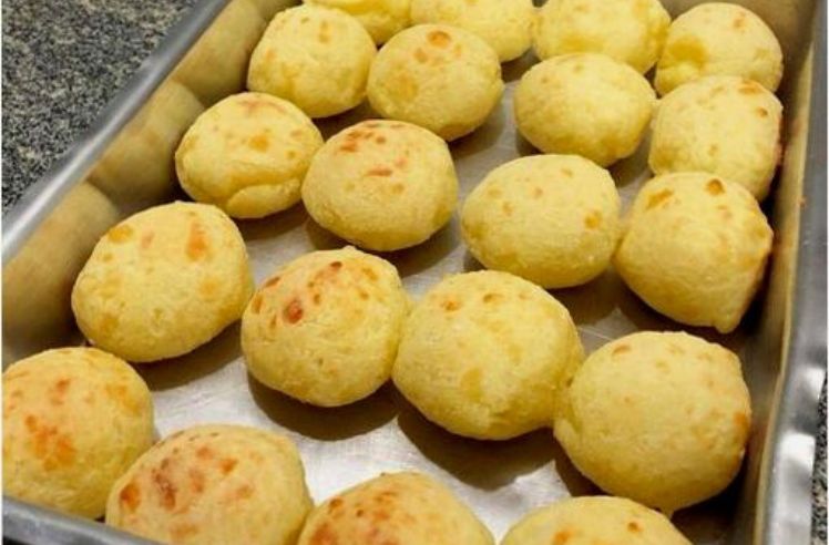 Pão de Queijo Mineiro