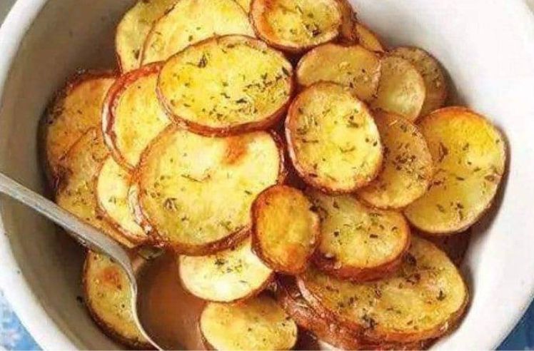 Batata doce assada com orégano e limão